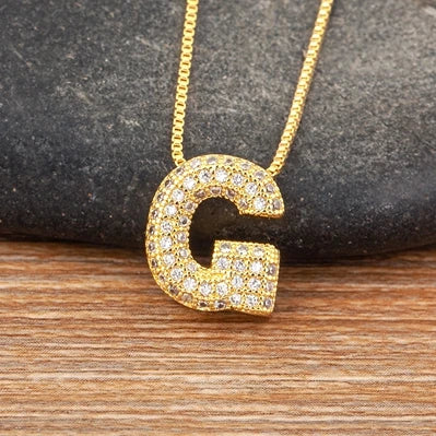 Trendy Initials English Alphabet 26 A-Z Letter Pendant Gold Plating Family Name Capital Necklace for Women