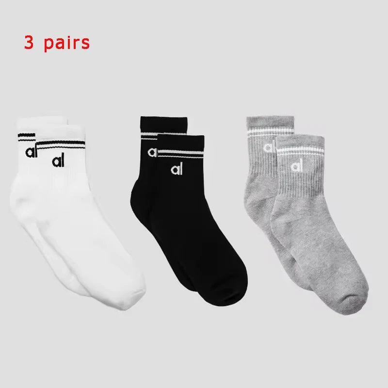 Yoga Women Socks Yoga Sports Casual Socks Cotton Sports Socks Seasonal Unisex Black and White Long Tube Accessories