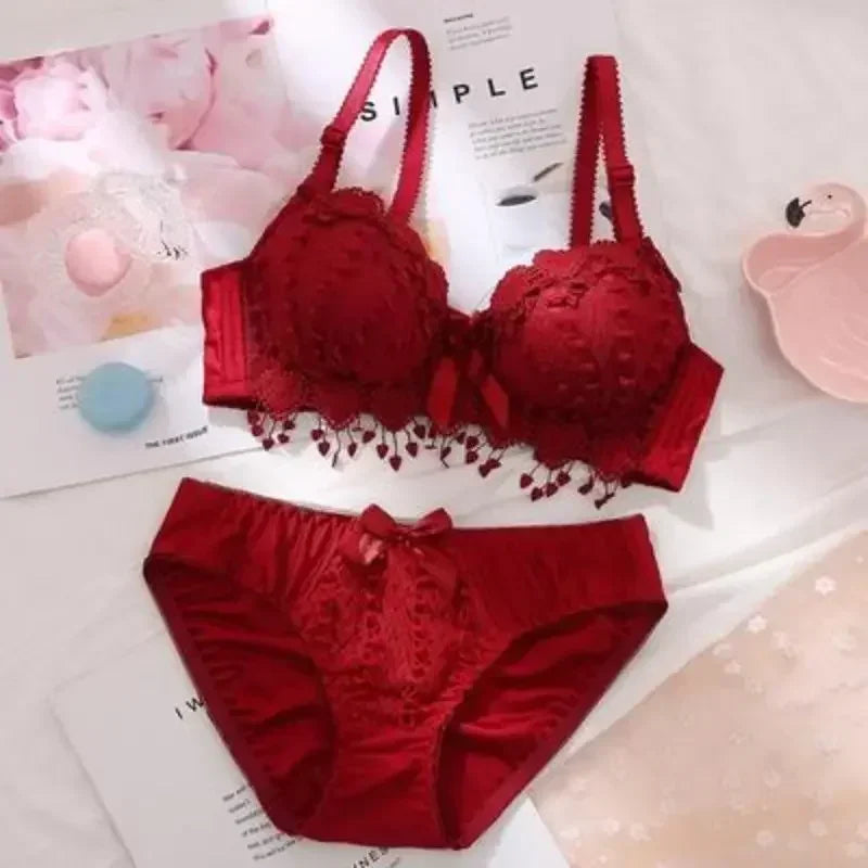 4 Colors Women Push Up Lingerie Bra and Panties Lace Wireless Bra Briefs Sexy Bra Top Female Seamless Plus Size Underwear Set