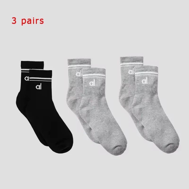 Yoga Women Socks Yoga Sports Casual Socks Cotton Sports Socks Seasonal Unisex Black and White Long Tube Accessories