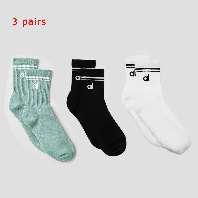 Yoga Women Socks Yoga Sports Casual Socks Cotton Sports Socks Seasonal Unisex Black and White Long Tube Accessories