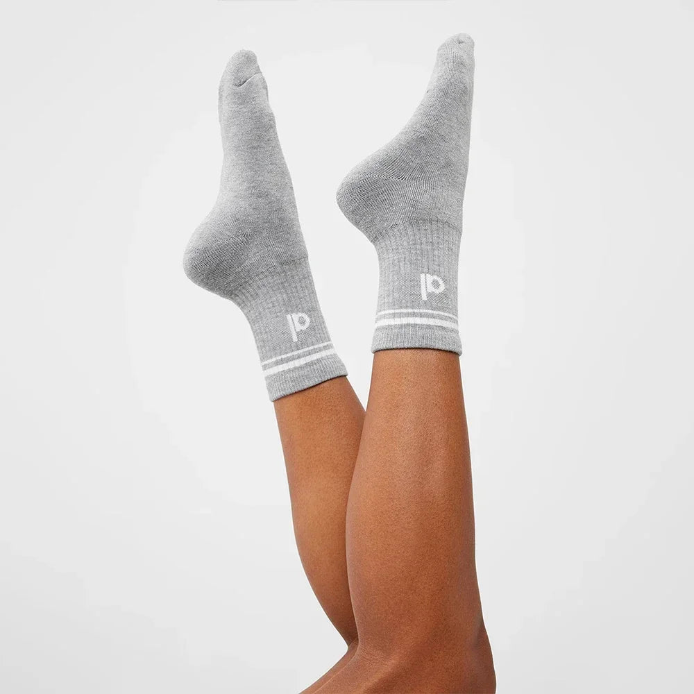 Yoga Women Socks Yoga Sports Casual Socks Cotton Sports Socks Seasonal Unisex Black and White Long Tube Accessories