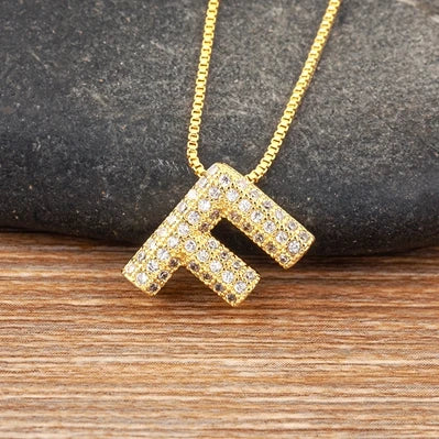 Trendy Initials English Alphabet 26 A-Z Letter Pendant Gold Plating Family Name Capital Necklace for Women