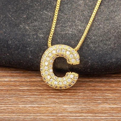 Trendy Initials English Alphabet 26 A-Z Letter Pendant Gold Plating Family Name Capital Necklace for Women