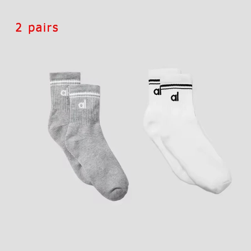 Yoga Women Socks Yoga Sports Casual Socks Cotton Sports Socks Seasonal Unisex Black and White Long Tube Accessories