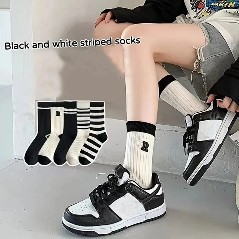 10 Pairs Women Cartoon Patterned Socks Trendy And Fashionable Versatile Socks Lightweight Breathable Comfortable Casual Socks