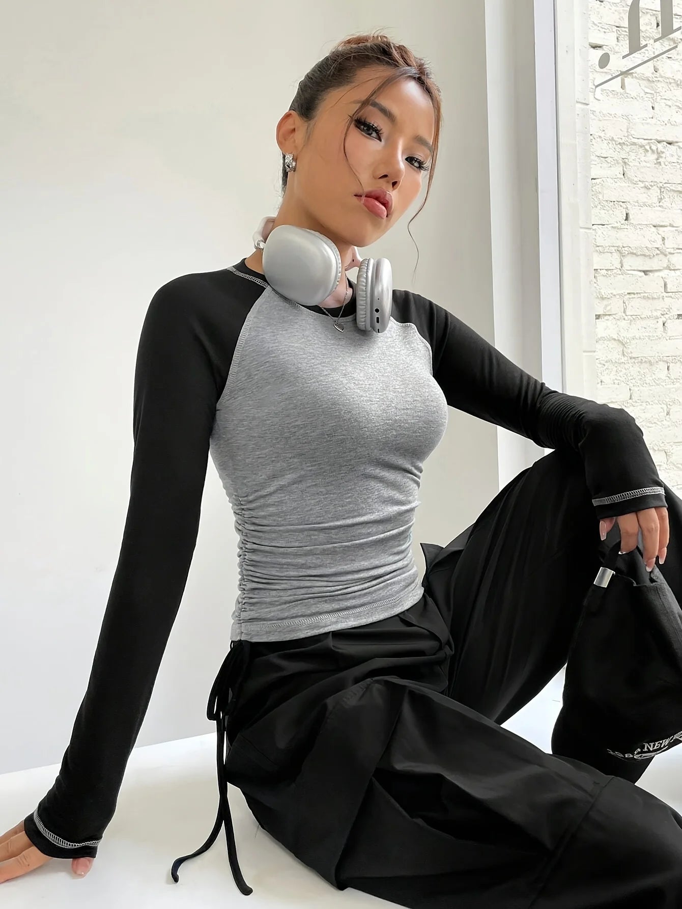 Women Long Sleeve Slim Fit T Shirts Holiday Party Crop Top Y2k Long Sleeve Korean Harajuku Kpop Graphic Patchwork Tee