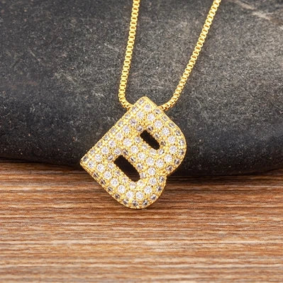 Trendy Initials English Alphabet 26 A-Z Letter Pendant Gold Plating Family Name Capital Necklace for Women