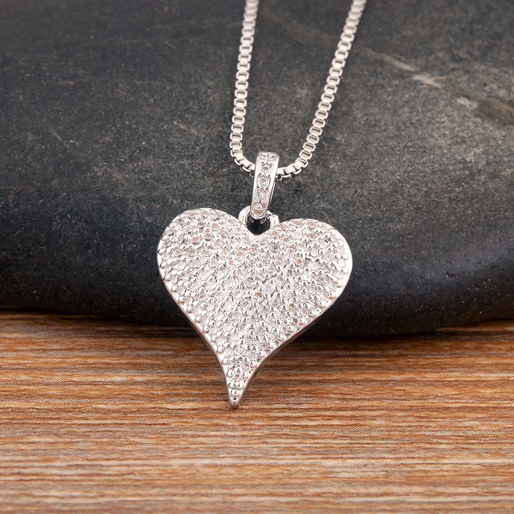 Heart Shape Hollow Design Charm Pendant Necklace For Women Men Sparkling Zircon Chain Jewelry Gifts